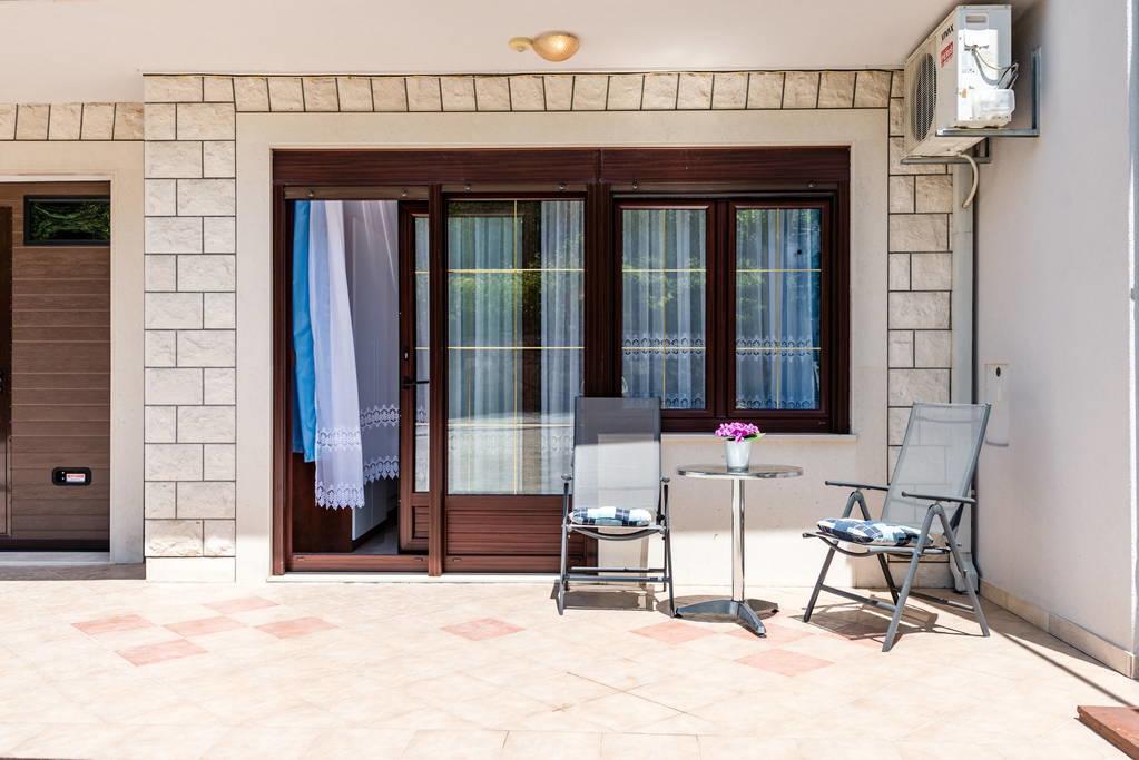 פודסטראנה Apartments Silvi מראה חיצוני תמונה